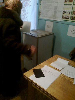 14. 00 часов.  По Ойкас-Кибекскому сельскому поселению явка избирателей составляет 77%
